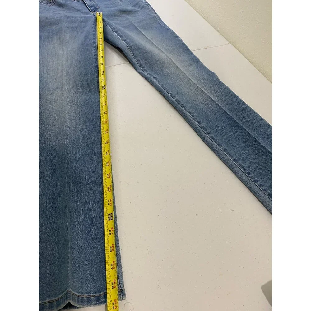 St. John’s Bay Women’s Straight Leg Jeans Size 2S Blue Stretch Denim - Picture 10 of 13